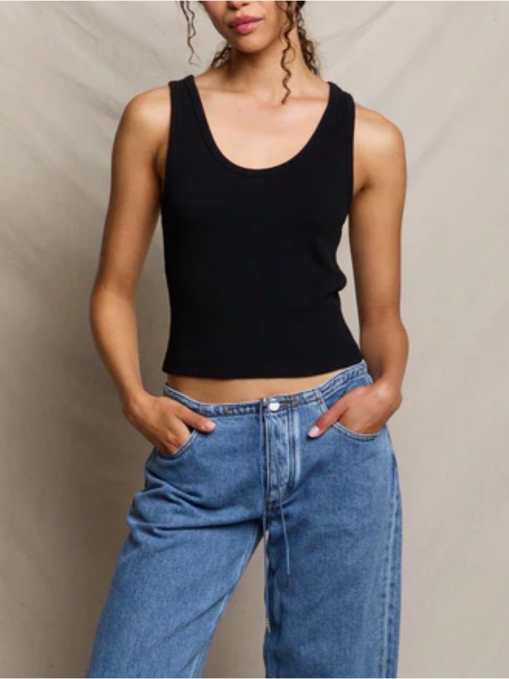 PERFECTWHITETEE Women’s Blondie Rib Bra Friendly Sleeveless Tank Top Size Medium